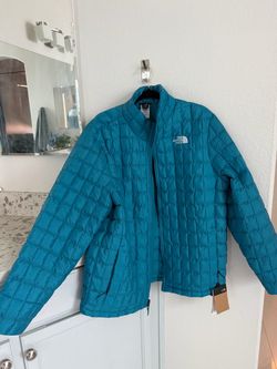 North Face XL jacket