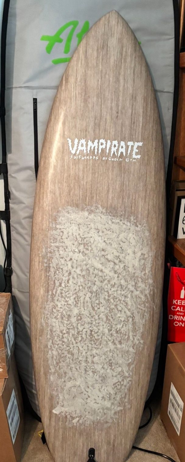 Surfboard Vampirate 5’4”