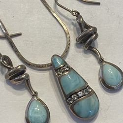 Maralago Larimar Silver Pendent & Silver Chain 