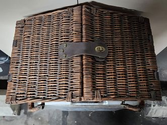 Picnic Basket Set For 2