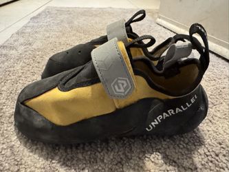 Unparalleled TN Rock Climbing Shoes Size8