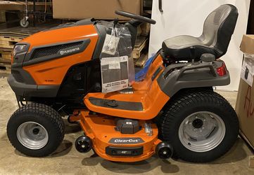 Husqvarna TS 248G Riding Lawn Mower for Sale in Auburn WA OfferUp