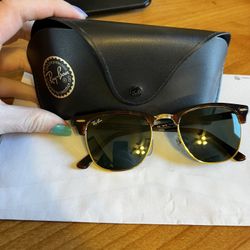 Ray-Ban Clubmasters 