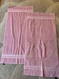 New Pink Bath Towels (2)