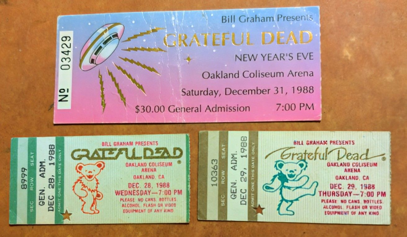 Grateful Dead Ticket Stub - 12/31/1988 - New Years Eve 1988-89 ๐ธ Flying Saucer + 2 additional mail order ticket stubs