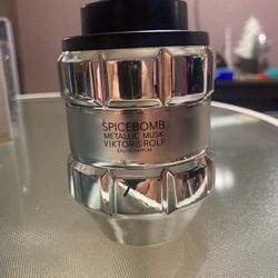 Spicebomb Metallic Musk 