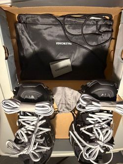 Balenciaga tracks led
