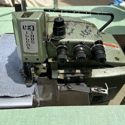 Overlock Sewing Machine & Pfaff Sewing Machine 