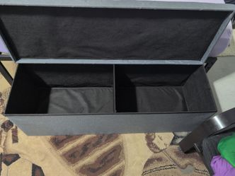 Storage container