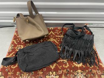 Lot Of 3 Small Ladies Purses ✨$15 For SET✨