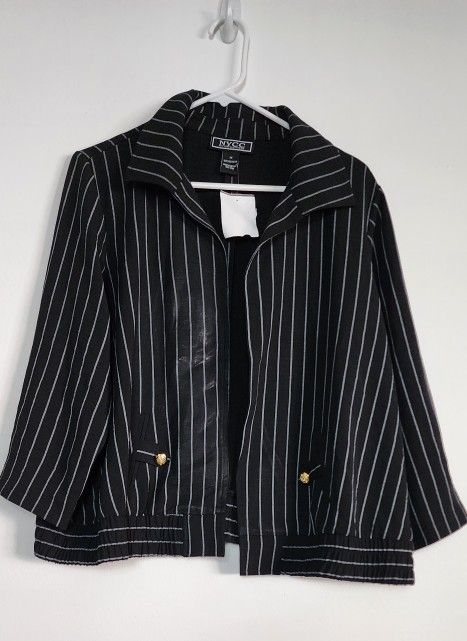 NWT Women's Black Striped Jacket Size 1X
