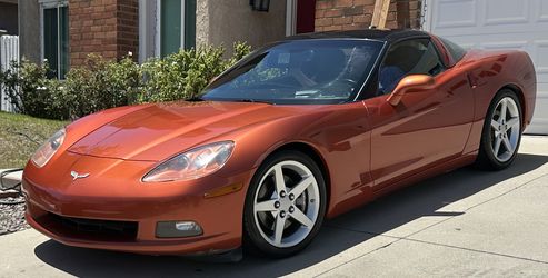 2005 Chevrolet Corvette C6 - Daytona Sunset Orange Edition