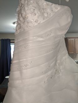 New David's Bridal Wedding Dress