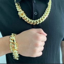 SET Miami Gold Plated Cuban Chain & Bracelet SetPremium Waterproof High Quality Chain❤️‍🔥