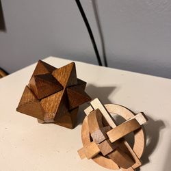 Wooden puzzle
