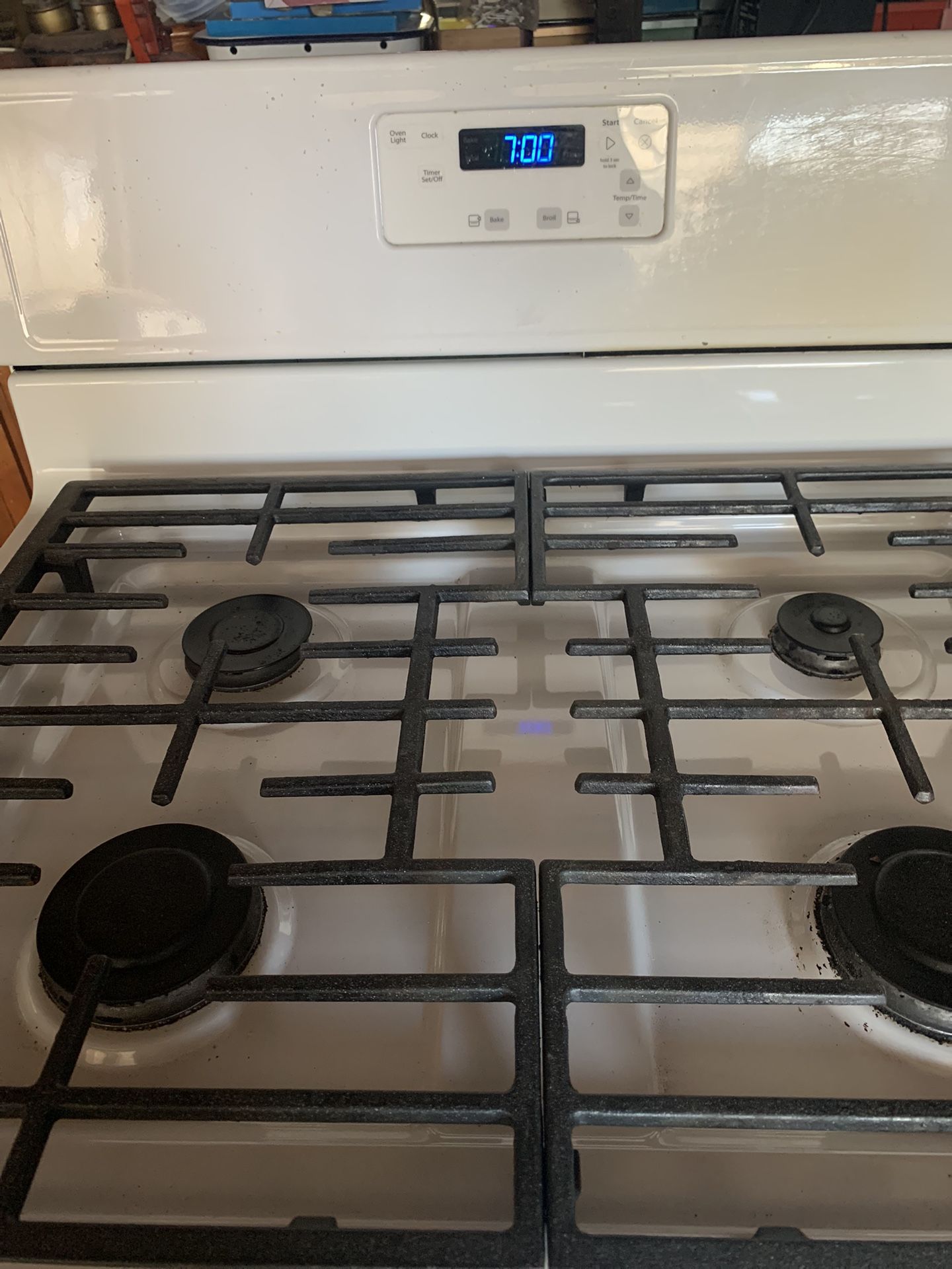30” Whirlpool Gas Range for Sale in South Norfolk, VA OfferUp
