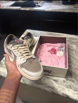 Travis sb dunks🔥🔥