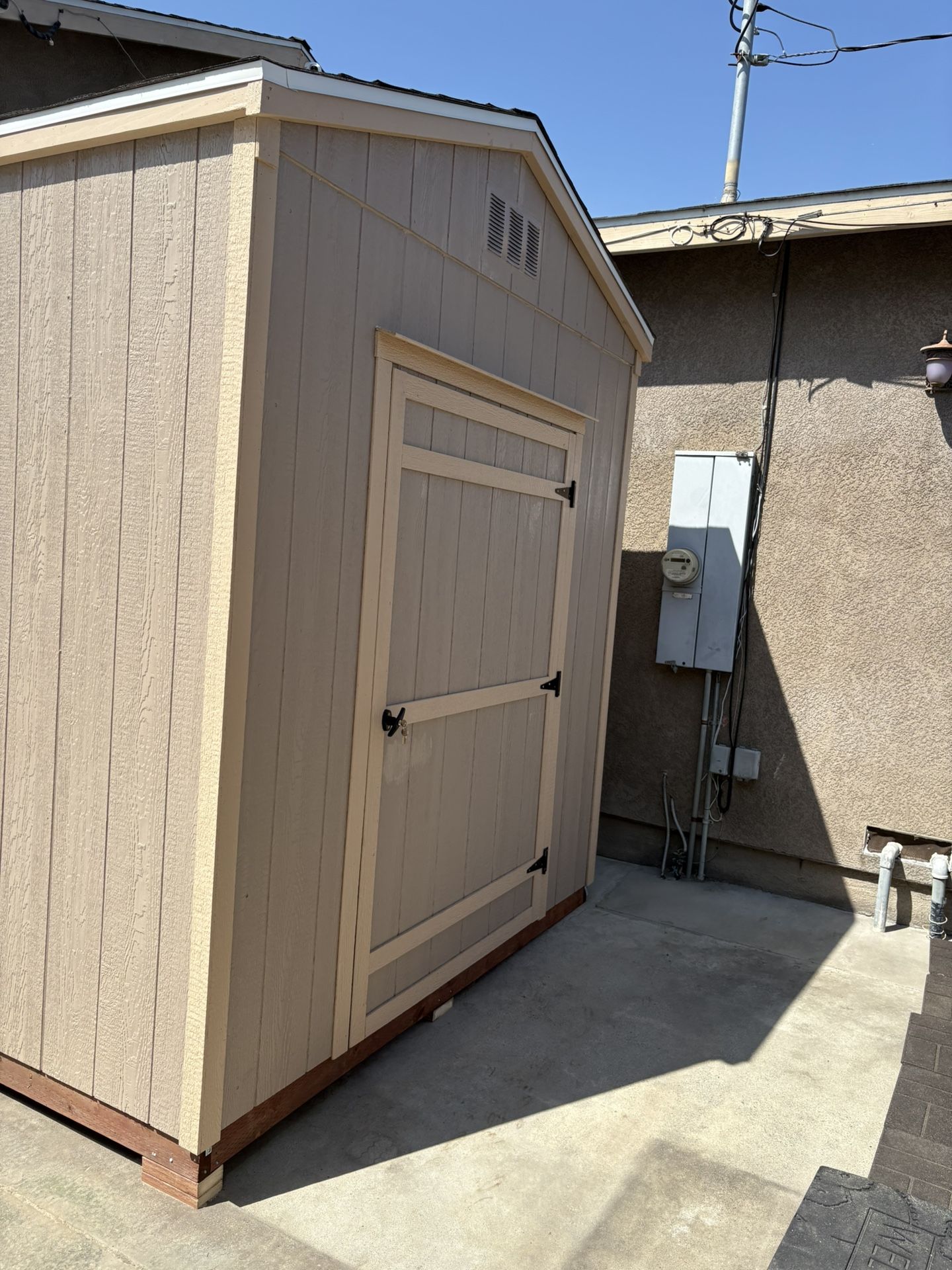 Shed 8x10x10
