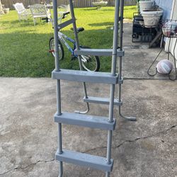 Pool Ladder $20