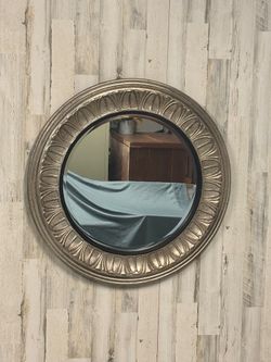 DECORATIVE MIRROR
