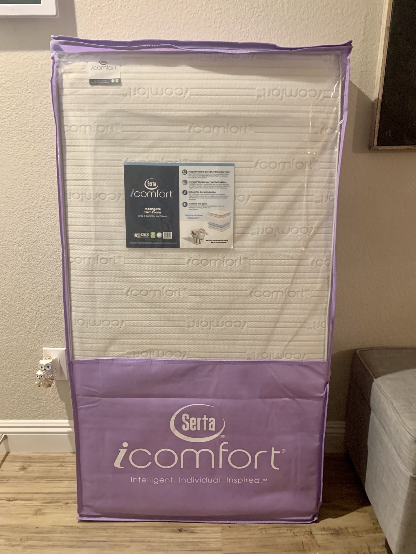 New in box Serta icomfort moongaze foam crib to toddler mattress