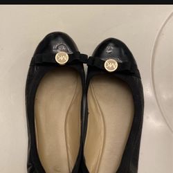 Mk Flats Size 9