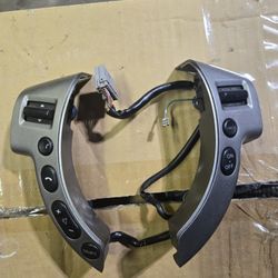 2014 Nissan Rogue Driving Wheel Controls