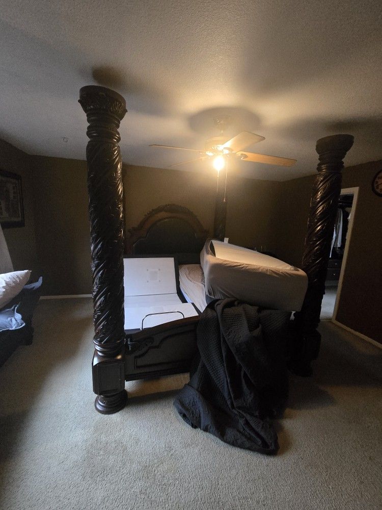 Ashley Split King Bed Set With Incline And Ma