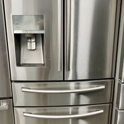 Counter Depth Stainless Steel Samsung 4 Door French Door Refrigerator 