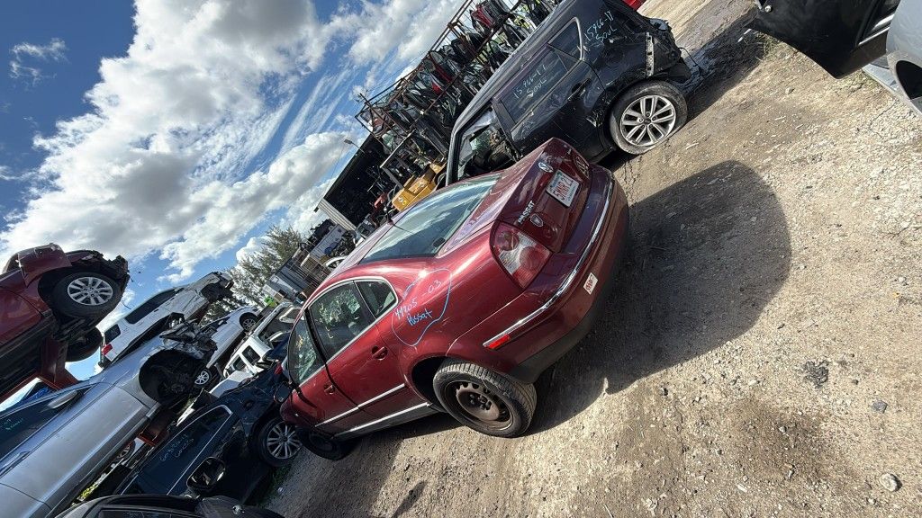 Volkswagen Passat 2003
Only Parts