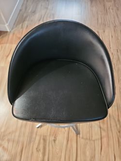 Leather Bar stool with metal feet