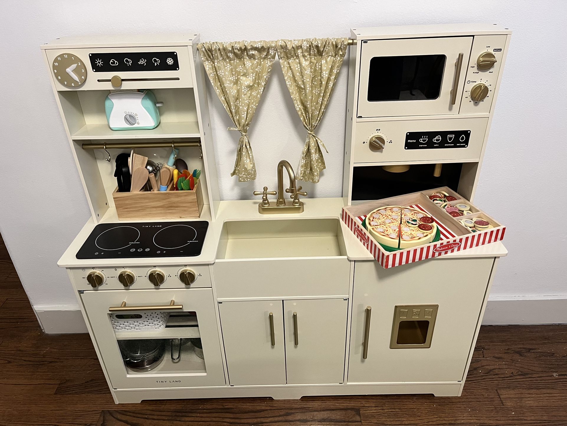 Tiny Land Play Kitchen