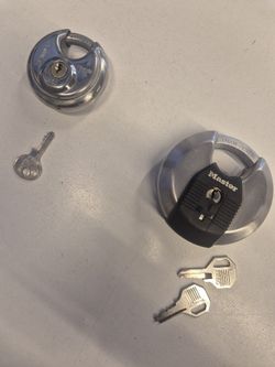 Master Loclk Brinks Padlock Shackle Stainless Steel $10