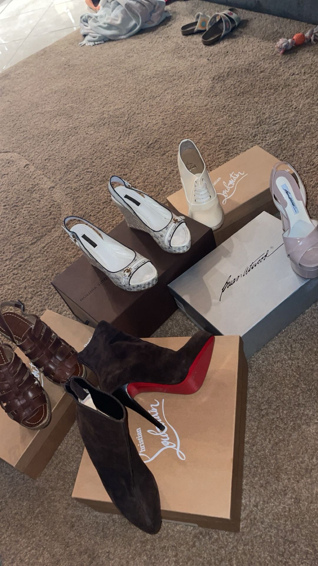 Red Bottoms/lv Woman’s Heels