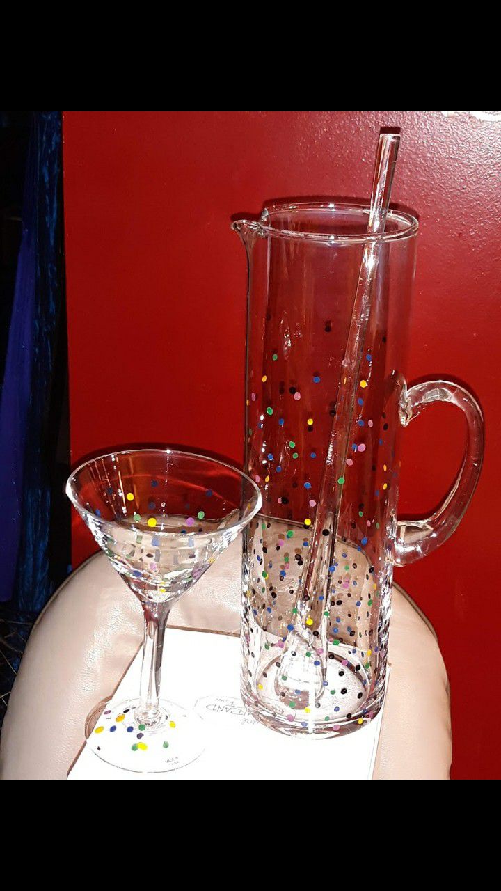Pampered Chef Martini Carafe/Pitcher and Glass Stirrer and Martini Glass