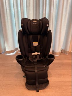 Revolve 360 EvenFlo Extended Convertible Kids Car Seat Back/Front Facing