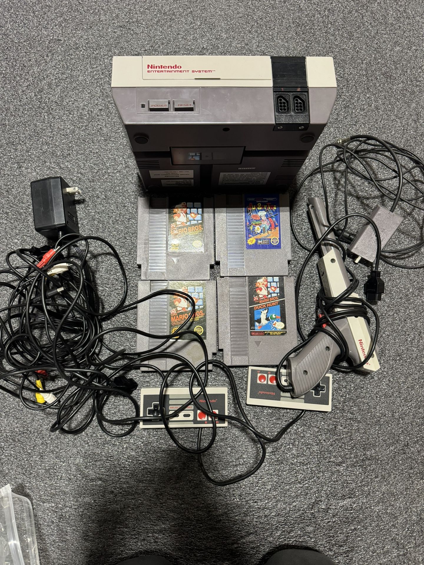 Original NES Nintendo Console With 2Controller, Games, Connectors Tested Works
