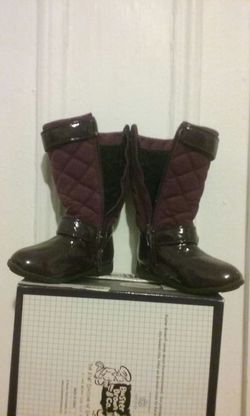 Boot for girls size 6