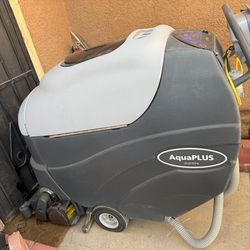 Aqua Plus Floor Machine