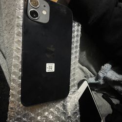 iPhone 12 Unlocked For Any iPhone Carrier 