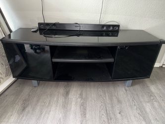 Tv entertainment center