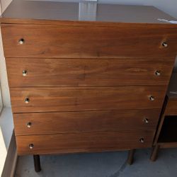 Mid Century Chest Of Drawer 