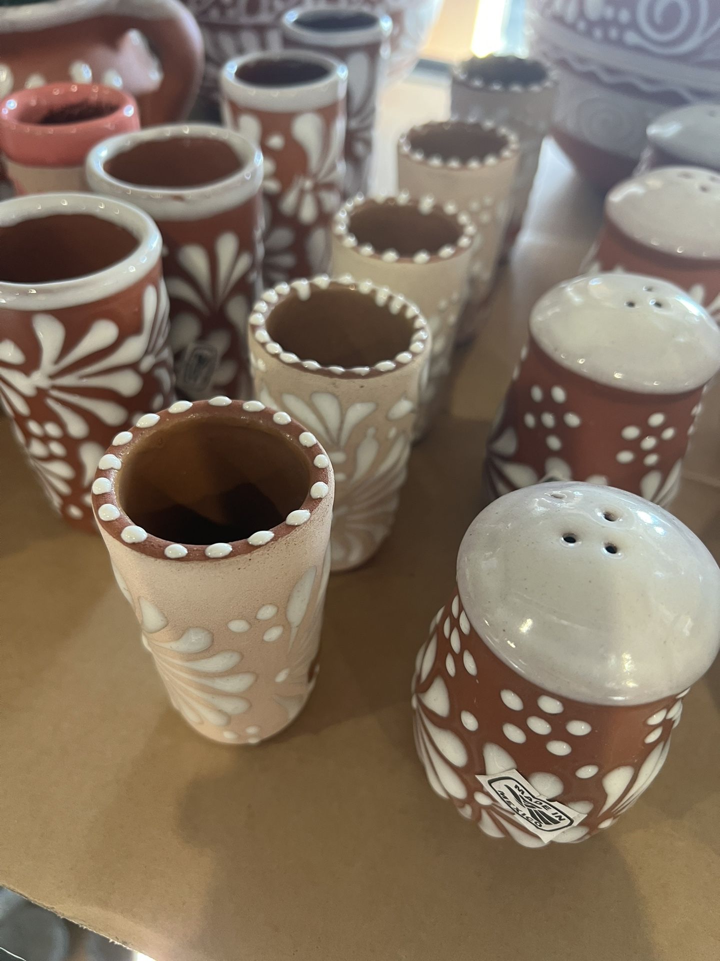 Tazas Para El Cafe De Olla Y Vasitos Para Los Shots