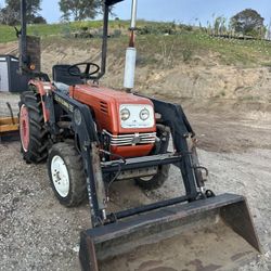 Compact Tractor 