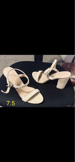Beige heels