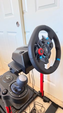 Logitech G923 Racing Wheel + Pedals + Shifter + Next Level Racing Stand