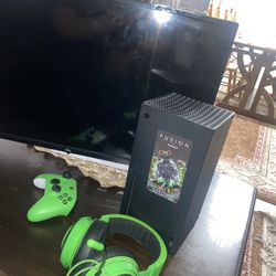 Xbox Series X Controller And Tv Also Headphones All Working Accept Trades