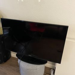 40in Samsung TV READ DETAILS 