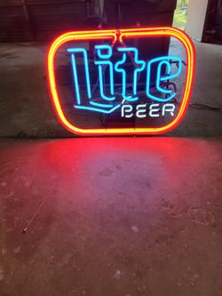 Lite Beer Neon Sign