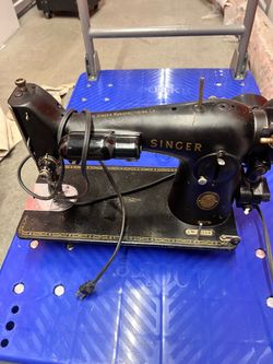 Working 1955 Singer 201 Sewing Machine with Original Wood Cabinet Table